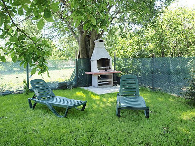 Nadya Holiday Home Krapets  Luaran gambar